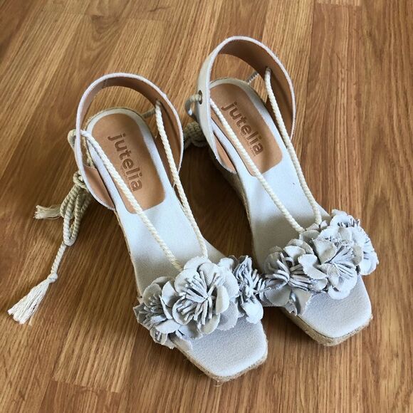 NWT Jutelia Made In Spain Women’s Suede Flower Wedge Espadrilles - Picture 9 of 14